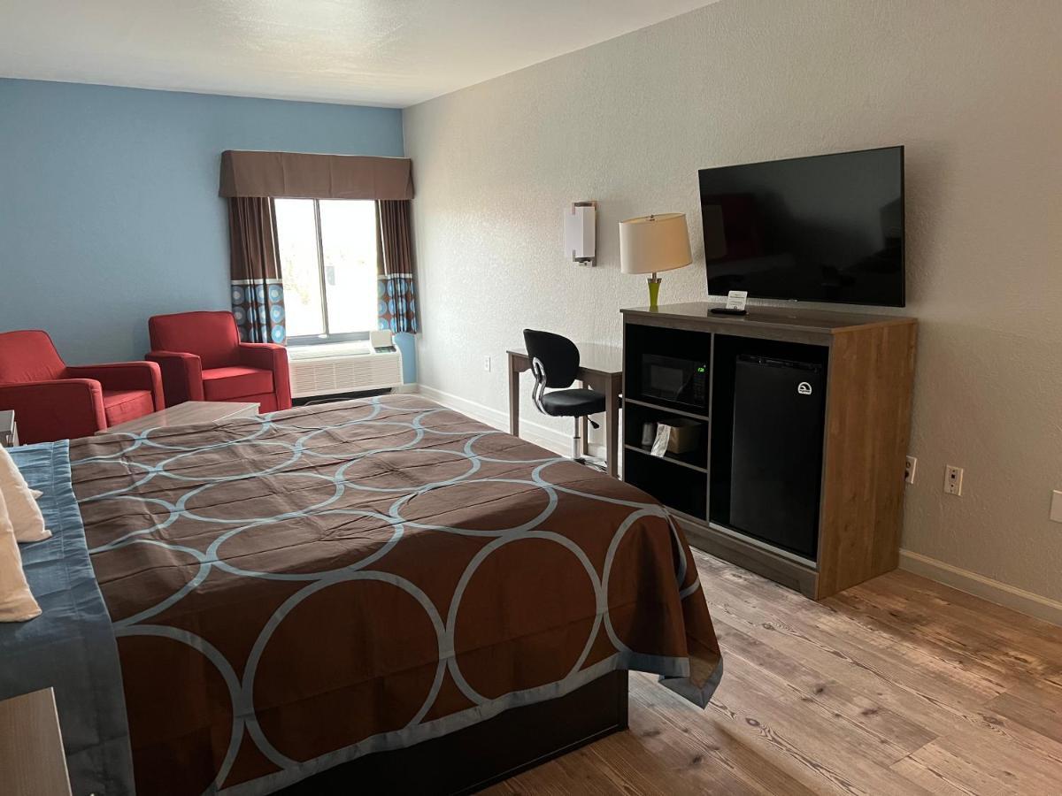 Super 8 By Wyndham Clemmons - Bermuda Run - Winston-Salem I-40 Motell Exteriör bild